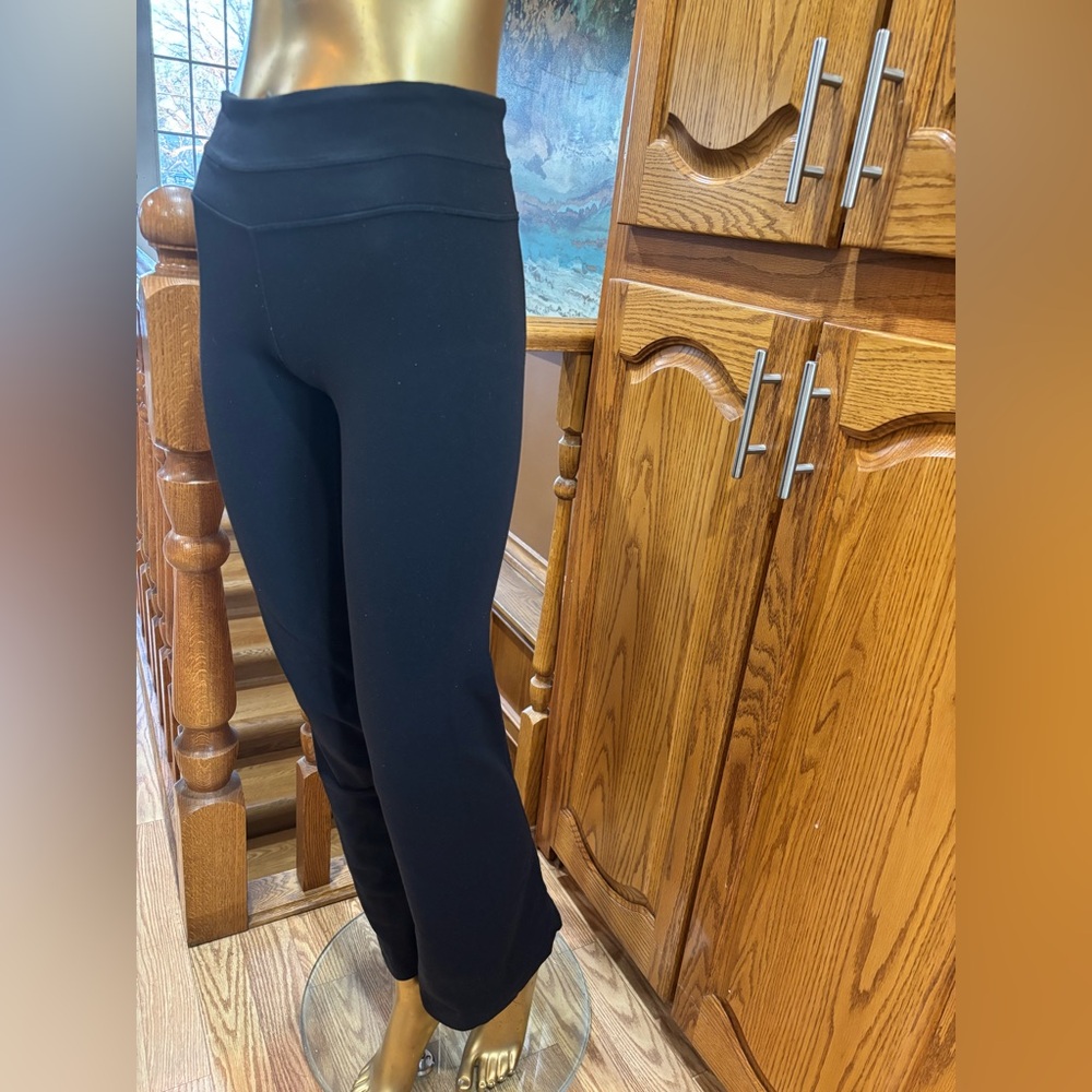 lululemon athletica Black Straight Leg Women's Pants - Picture 2 of 9